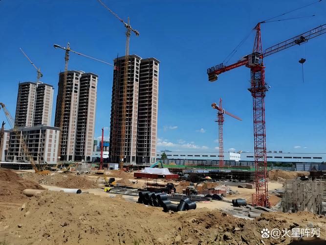 香港建筑业 专业规范的光环与现实困境
