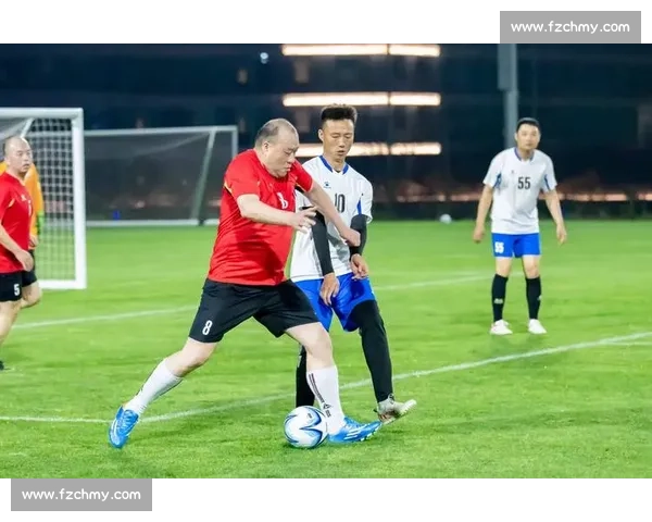 福冈黄蜂与长崎航海激战正酣 上演精彩东亚足球对决